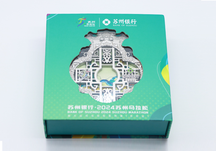 苏州马拉松奖牌_翻盖奖牌_UV高清印刷